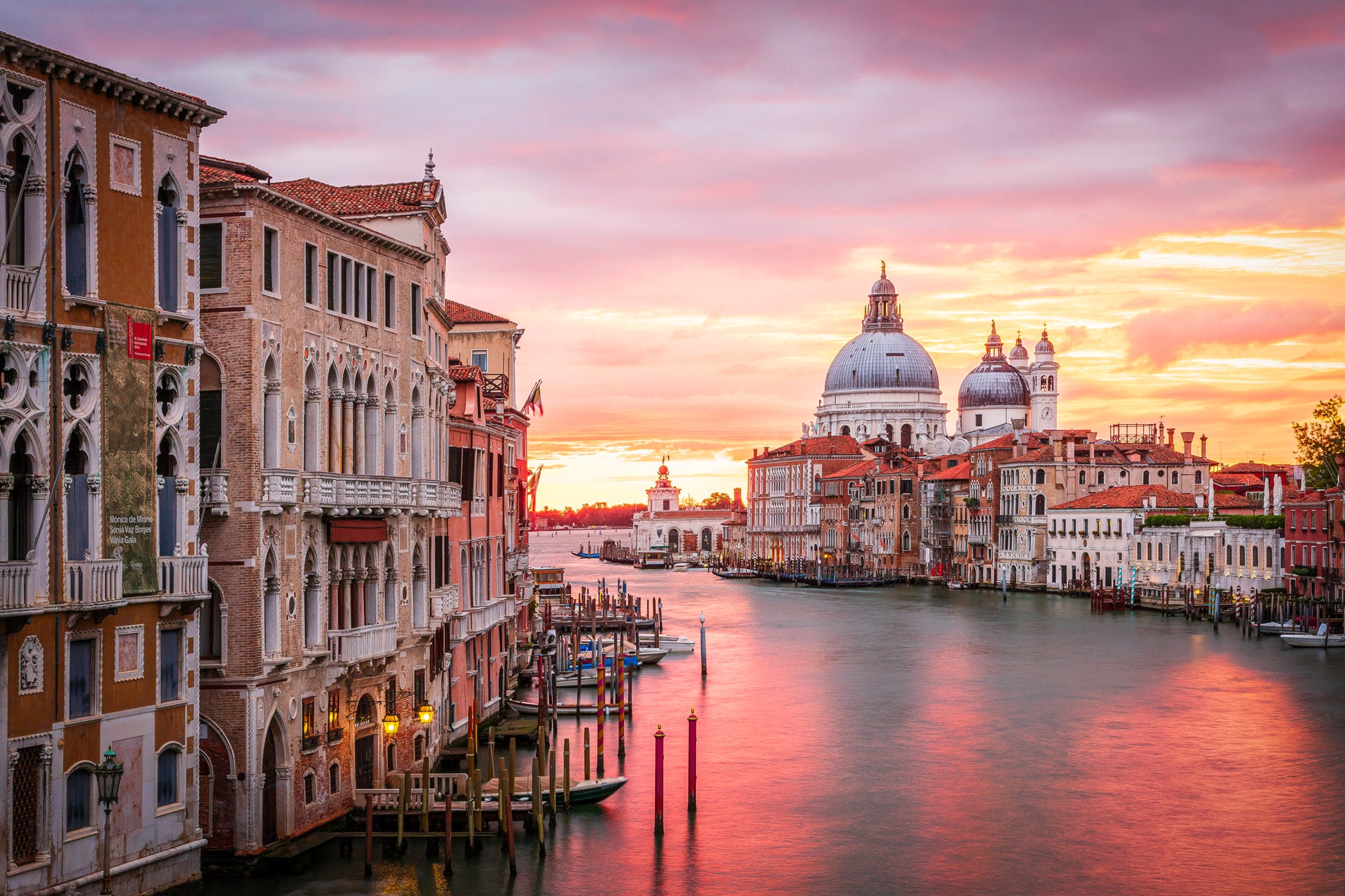 Sunrise over Venice Grand Canal with Basilica Santa Maria della Salute — fine art print