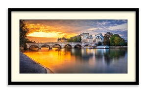 Pont Neuf at Sunrise